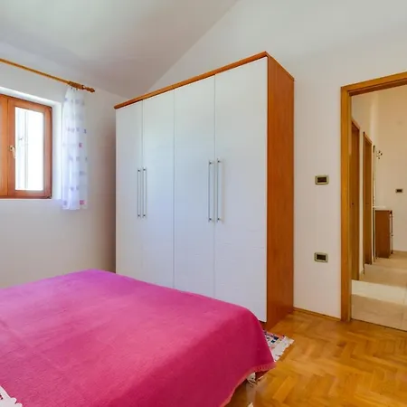 Nives, Artatore * Mali Lošinj