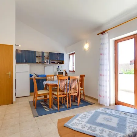 Nives, Artatore Mali Lošinj